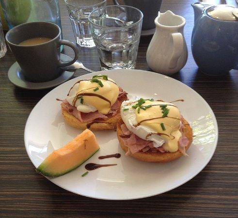 Malabou Express Cafe Bar