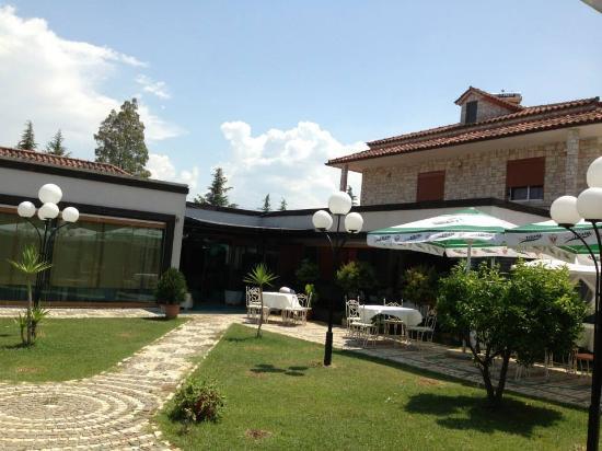 Bar-Restorant Driloni