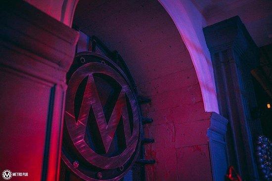 Metro Pub