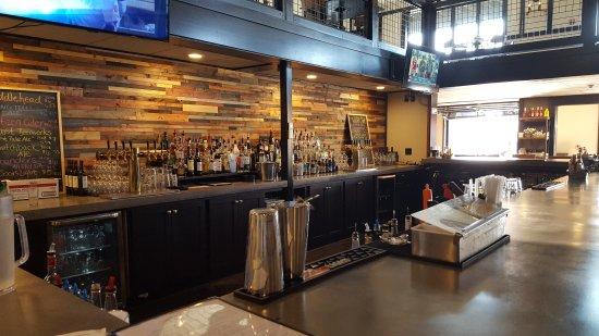 Lake Bomoseen Lodge Taproom