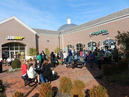 Yogurtini Self Serve Frozen Yogurt