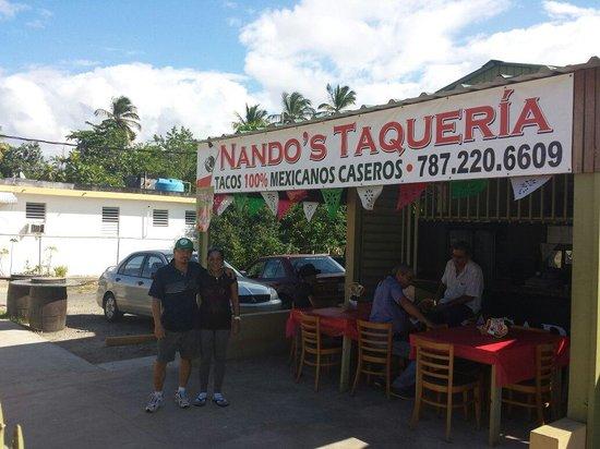 Nando's Taqueria