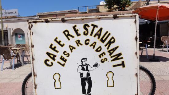 Les arcades