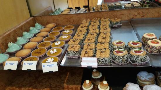 Patisserie Abidjanaise