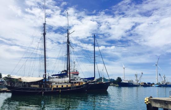 Fish Tail Restaurant