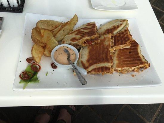 Minki's Coffee Shop & Deli