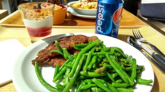 Crescendo restaurant