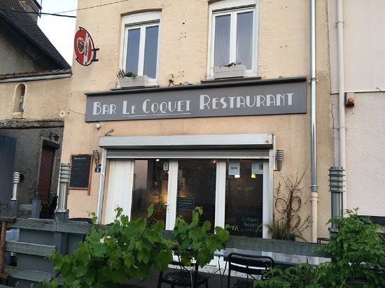 Le Coquet Bar