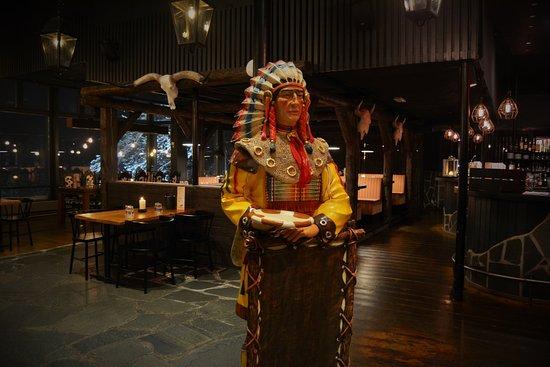 Colorado Bar & Grill Pyha