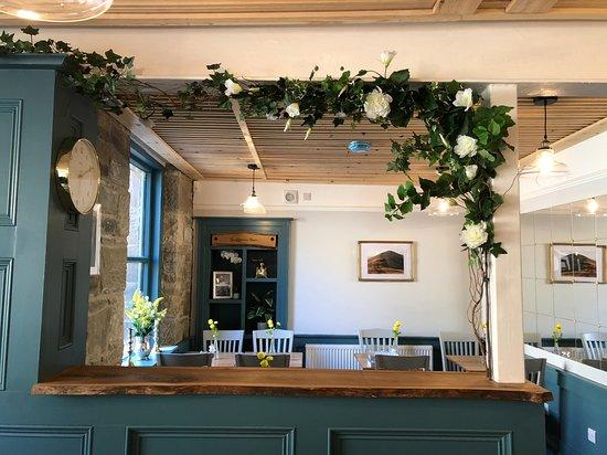 Carlyle's Bar & Kitchen