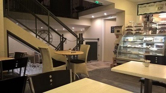 Three Cliffs Coffee Shop