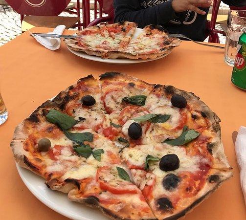 Paulo's Pizza