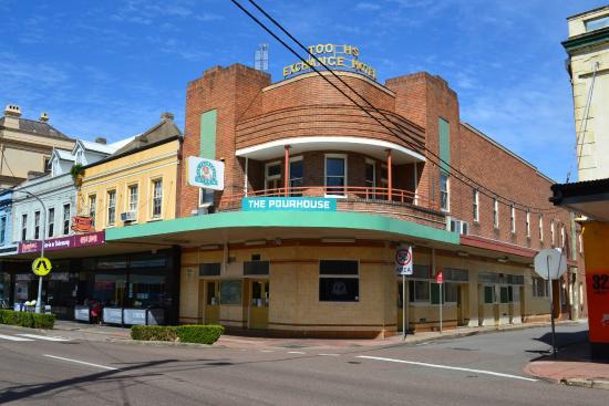 The Pourhouse