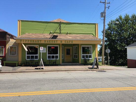 Tipperary Bakery & Cafe