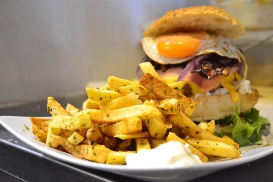 Hall of Fame Food & Drinks