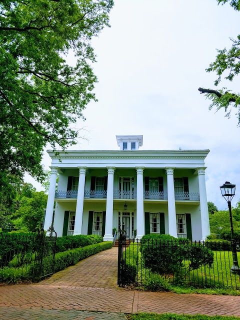 Sturdivant Hall Museum