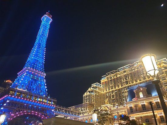 Eiffel Tower Experience at Parisian Macau