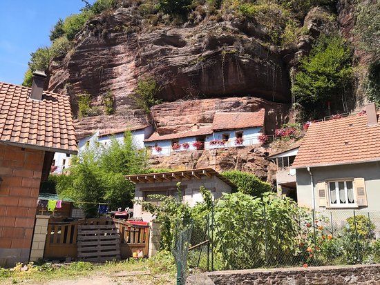 Les Maisons des Rochers