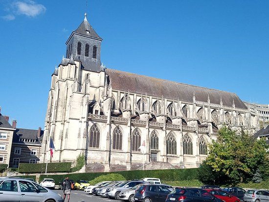 Église Saint-Jacques à Lisieux