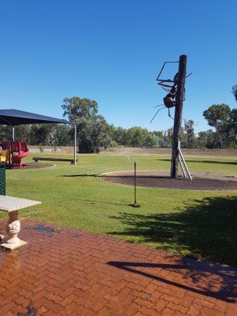 Augathella Meat Ant Park & Giant Meat Ant Sculpture