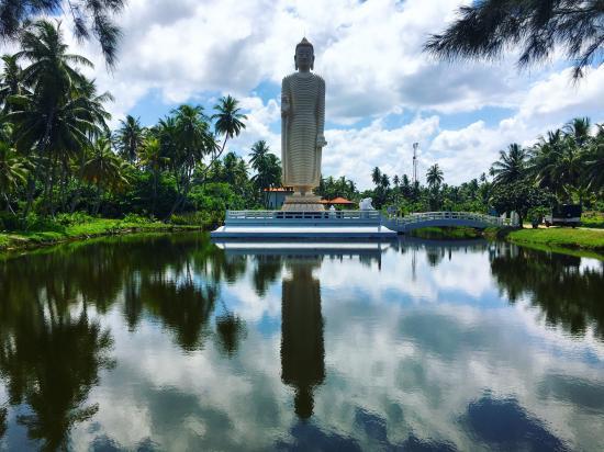 Tsunami Honganji Vihara