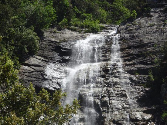Cascade du Voile de la Mariee