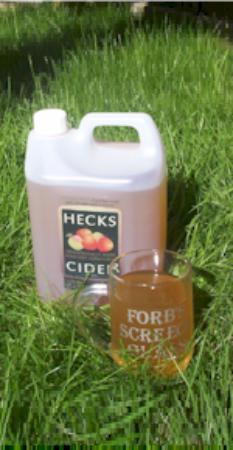 Hecks Farmhouse Cider