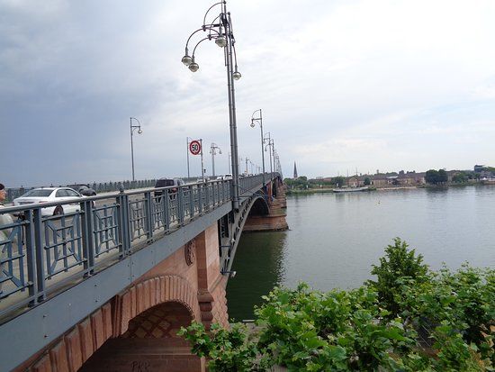 Brückenkopf Mainz-Kastel