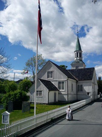 Risor Church
