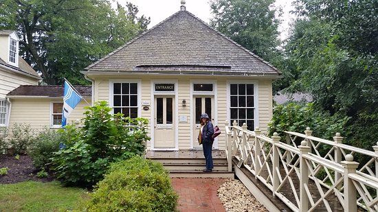 Saint Marys Square Museum