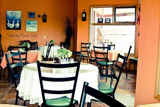 Dancing Moose Cafe