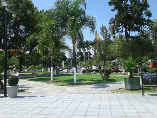 el Malecón de Chapala