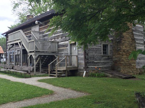 Brown County Pioneer Museum and Old Log Jail