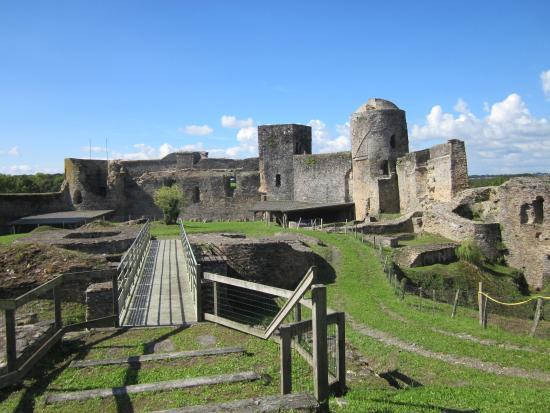 Château Médiéval de Pouancé