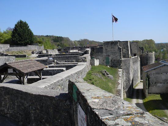 Forteresse de Châtel-Sur-Moselle