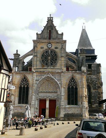 église Saint-Jacques-le-Majeur-et-Saint-Christophe d'Houdan