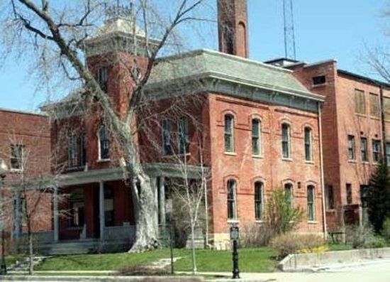 Lake County Sheriff's House & Jail