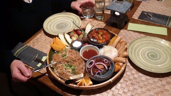 Pot Mami Oriental Street Food