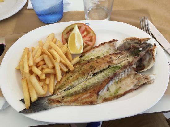 Nautico Lounge Bar & Restaurant