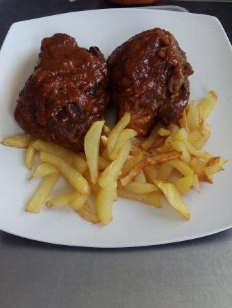 L'Isard Bar-Restaurant Official