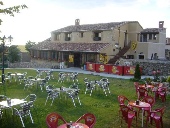 Bar-Restaurante Distinto