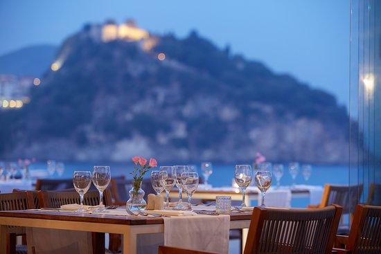 Thalassa Seaside Restaurant & Bar