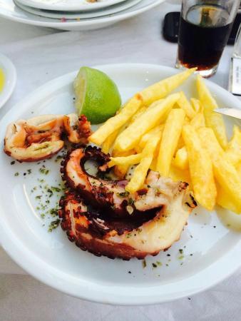 Andreas Alector Tavern