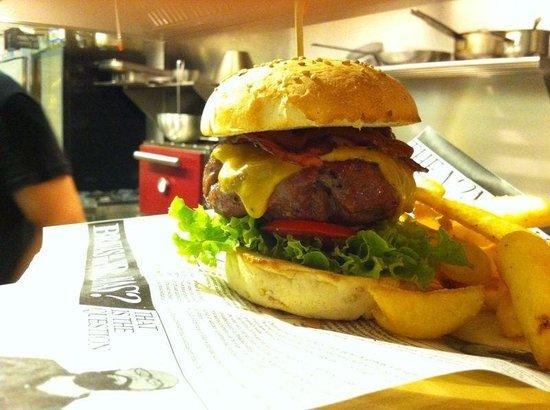 Burger Beer Ciencias