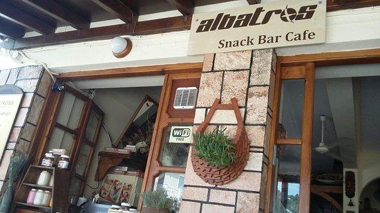 Albatros Snack Bar Cafe