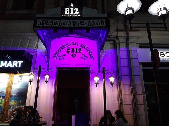 Bar-Restaurant #B12