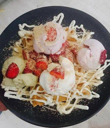 Premier Restaurant Creperie