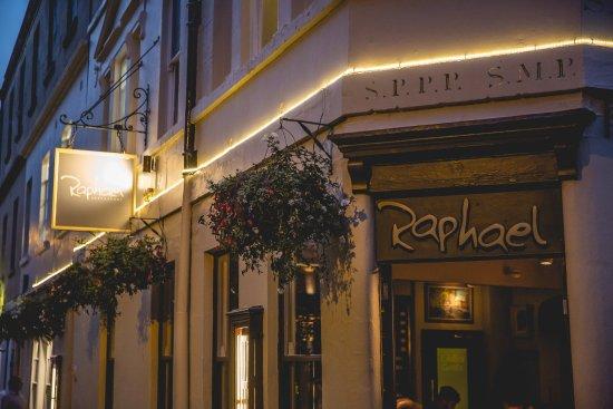 Raphael Restaurant