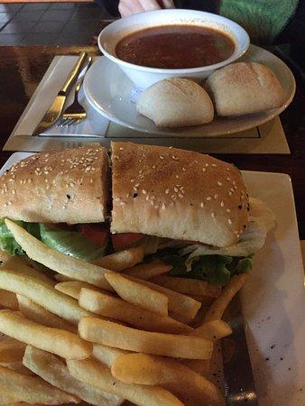 Derwent Bridge Wilderness Hotel