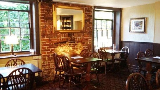 The New Flying Horse Restaurant